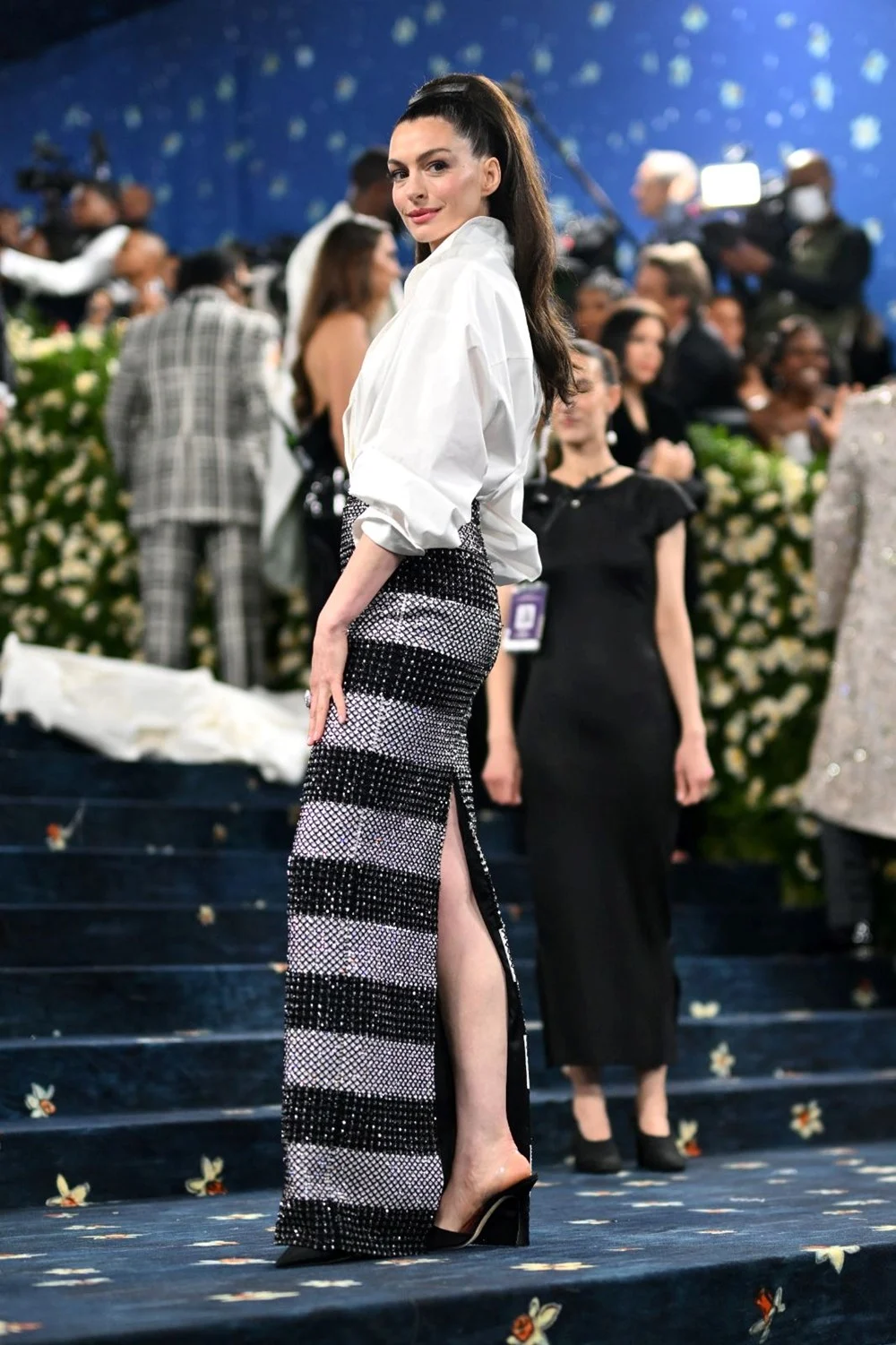 Met Gala kırmızı halısı | Yılın moda  olayında Rihanna yine hamile! - 24